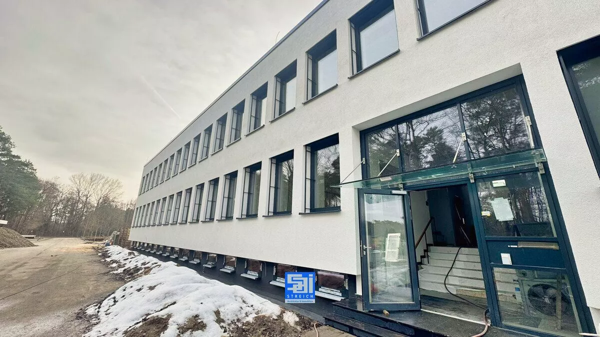 Immobilienangebot - Schloß Holte-Stukenbrock - Alle - Büroflächen mit überregionaler Anbindung